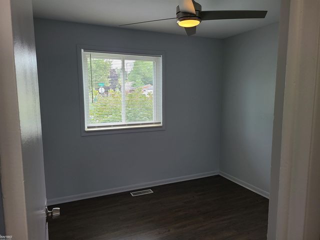620 Eugene Avenue, Ypsilanti, MI 48198