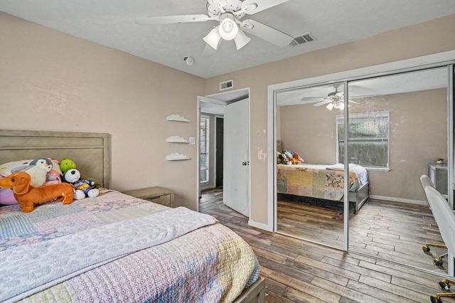 3916 Longmeadow Way, Fort Worth, TX 76133