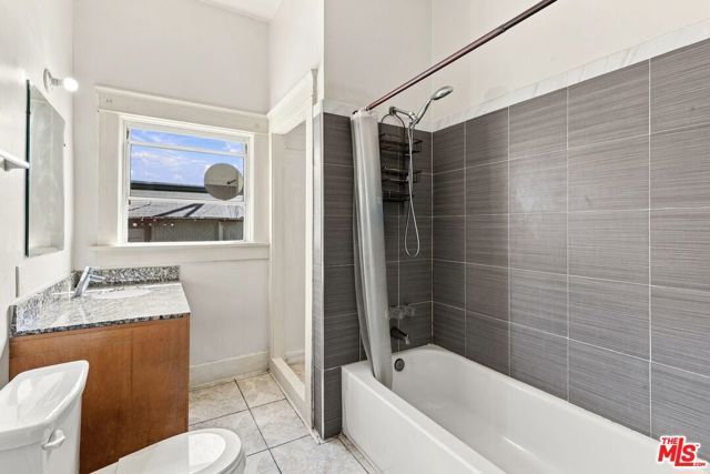 920 W 20th Street, Los Angeles, CA 90007