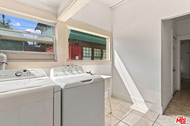 920 W 20th Street, Los Angeles, CA 90007