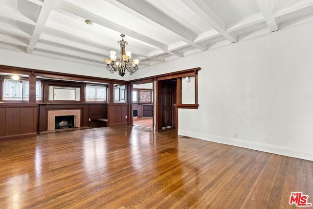920 W 20th Street, Los Angeles, CA 90007