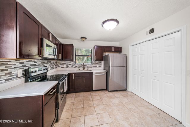 12221 PHEON Street, Jacksonville, FL 32224
