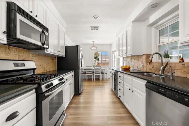 9612 La Reina, Downey, CA 90240