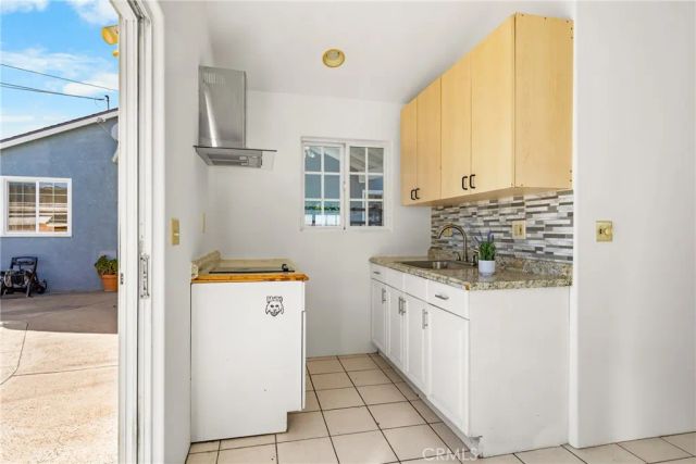 9612 La Reina, Downey, CA 90240