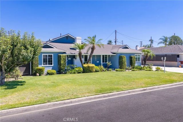 9612 La Reina, Downey, CA 90240