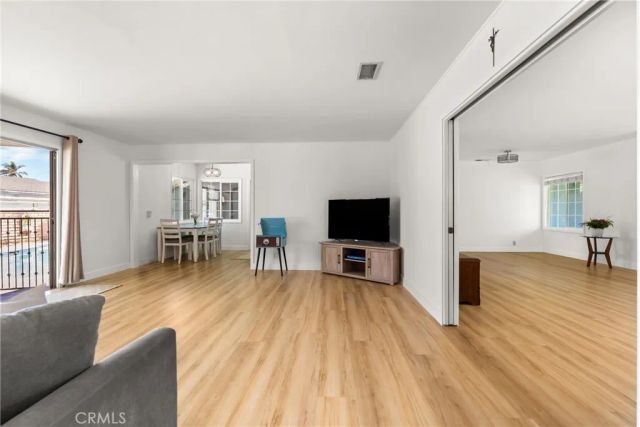 9612 La Reina, Downey, CA 90240
