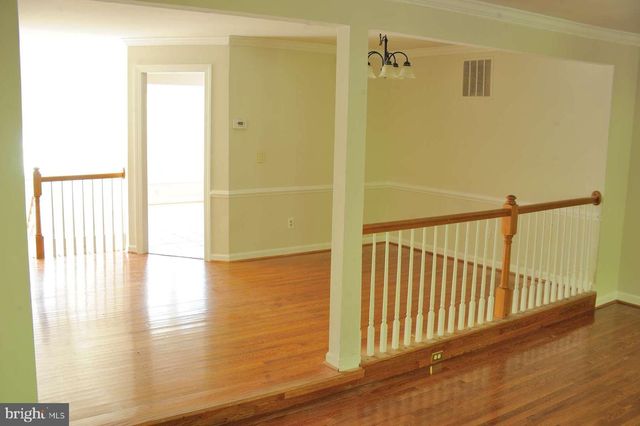 12143 ABBEY GLEN CT, Woodbridge, VA 22192