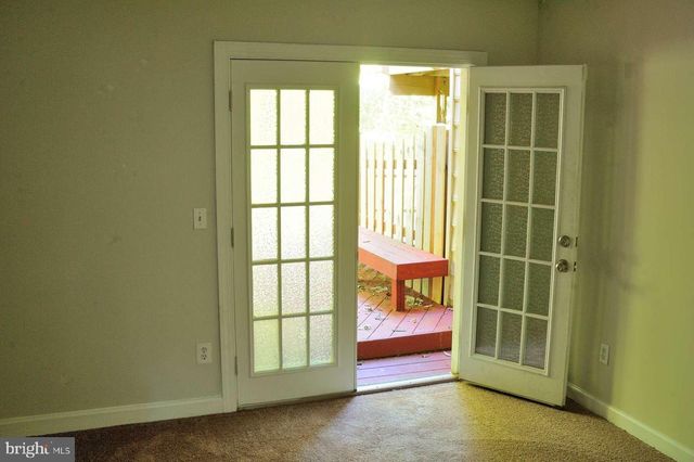 12143 ABBEY GLEN CT, Woodbridge, VA 22192