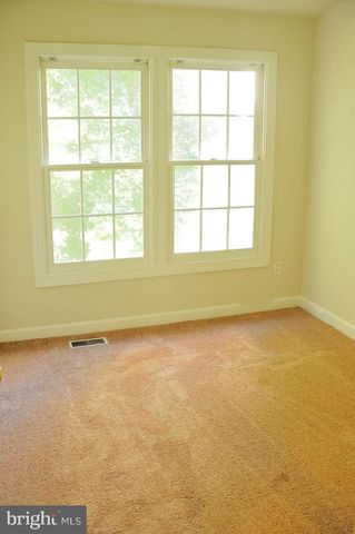 12143 ABBEY GLEN CT, Woodbridge, VA 22192