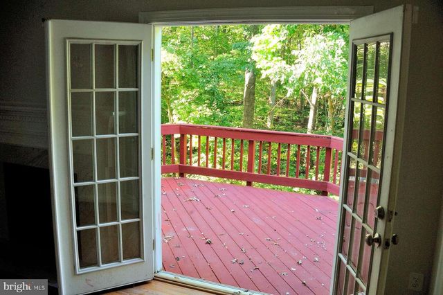 12143 ABBEY GLEN CT, Woodbridge, VA 22192