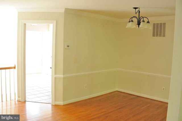 12143 ABBEY GLEN CT, Woodbridge, VA 22192