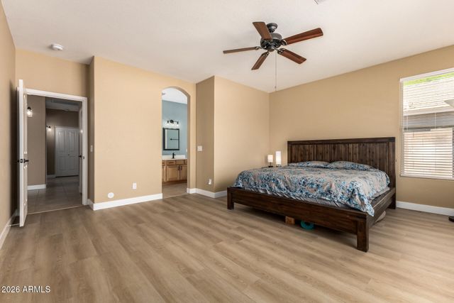 3568 E BRUCE Avenue, Gilbert, AZ 85234