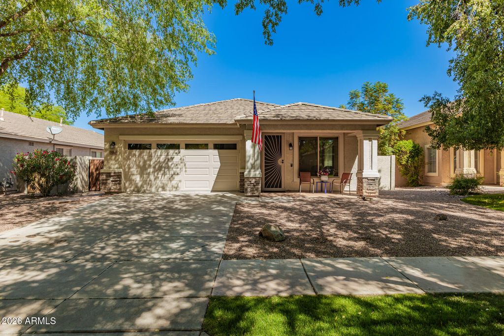 3568 E BRUCE Avenue, Gilbert, AZ 85234