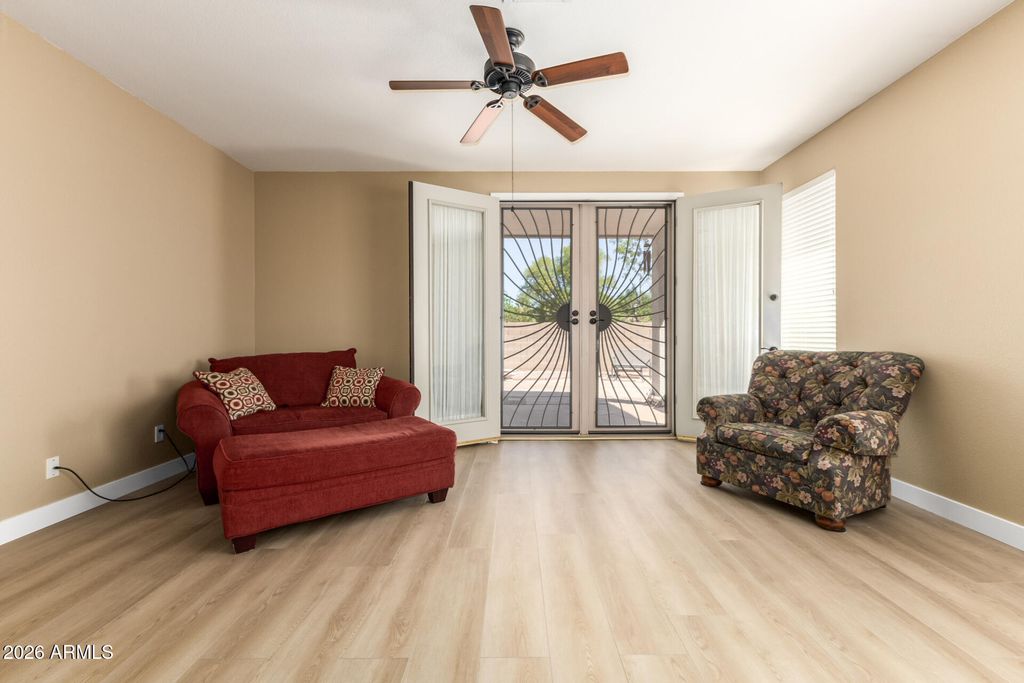 Image 11 of property listing at 3568 E BRUCE Avenue, Gilbert, AZ 85234