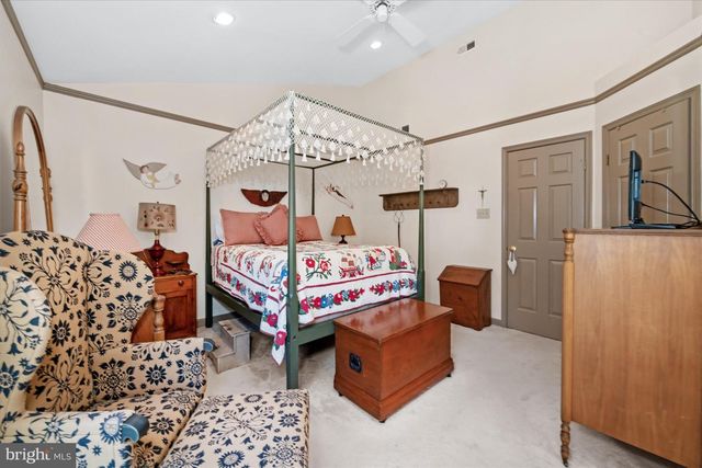 134 YARDLEY PL, Hockessin, DE 19707