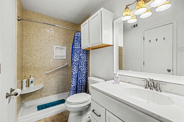 525 Rawls Circle, Irving, TX 75061
