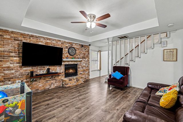 525 Rawls Circle, Irving, TX 75061