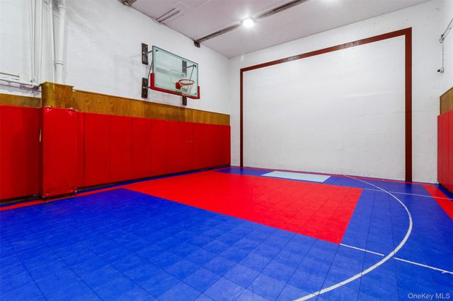 100 Diplomat Drive 5H, Mount Kisco, NY 10549