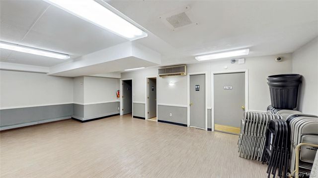 100 Diplomat Drive 5H, Mount Kisco, NY 10549