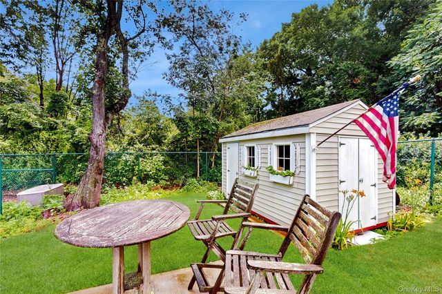 100 Diplomat Drive 5H, Mount Kisco, NY 10549