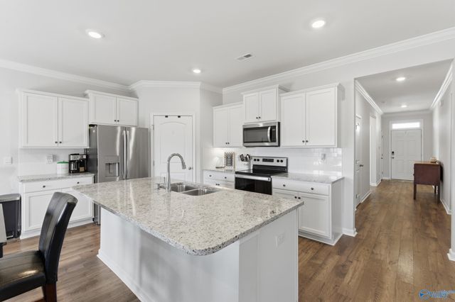 7005 Nearpath Drive, Huntsville, AL 35806