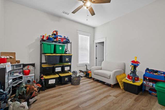 31 Brookeview Dr, Greenbrier, AR 72058