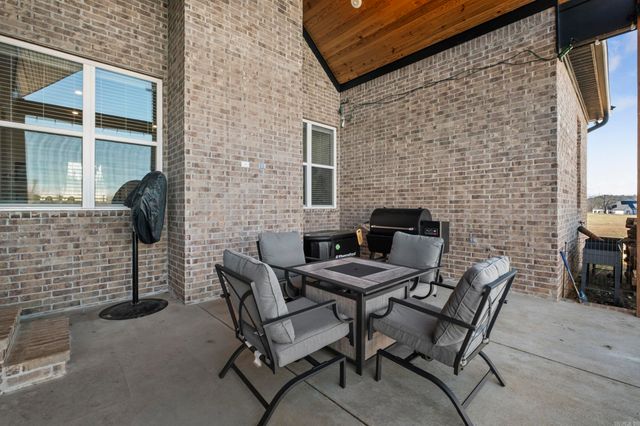 31 Brookeview Dr, Greenbrier, AR 72058