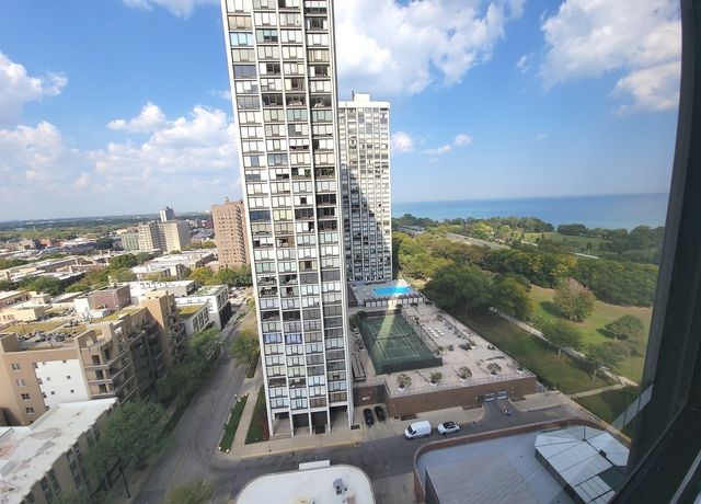 5415 N SHERIDAN Road 2009, Chicago, IL 60640