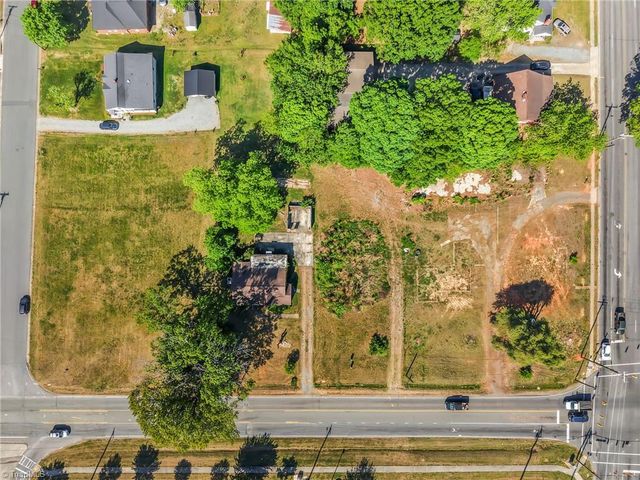513 S Graham Hopedale Road, Burlington, NC 27217
