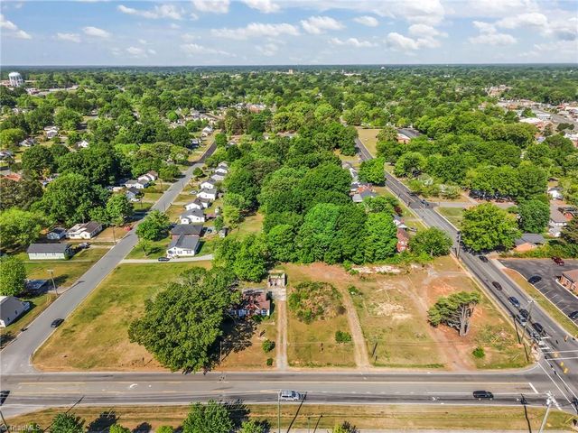 513 S Graham Hopedale Road, Burlington, NC 27217