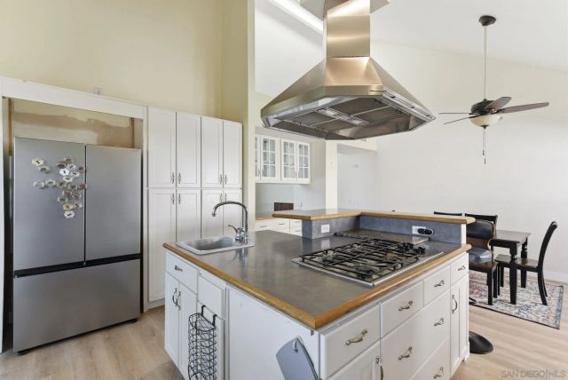 1137 Brewley, Vista, CA 92081