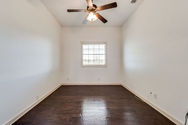 5893 Fm 1827, Mckinney, TX 75071
