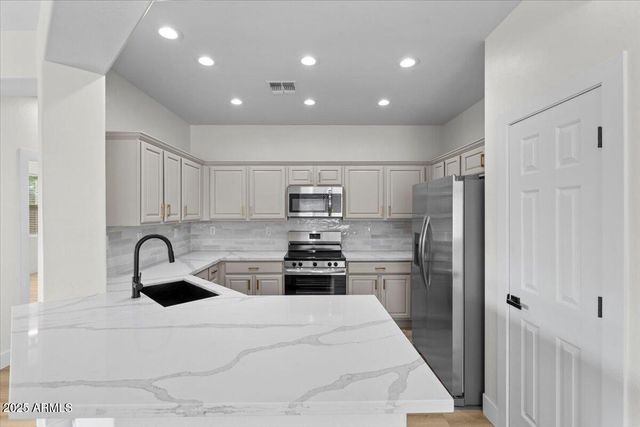 43336 N HEAVENLY Way, Anthem, AZ 85086