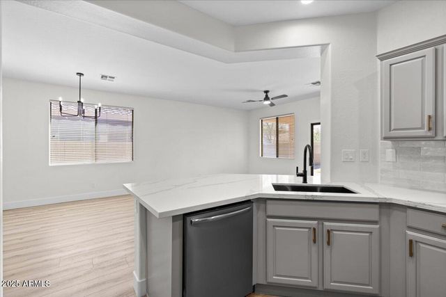 43336 N HEAVENLY Way, Anthem, AZ 85086