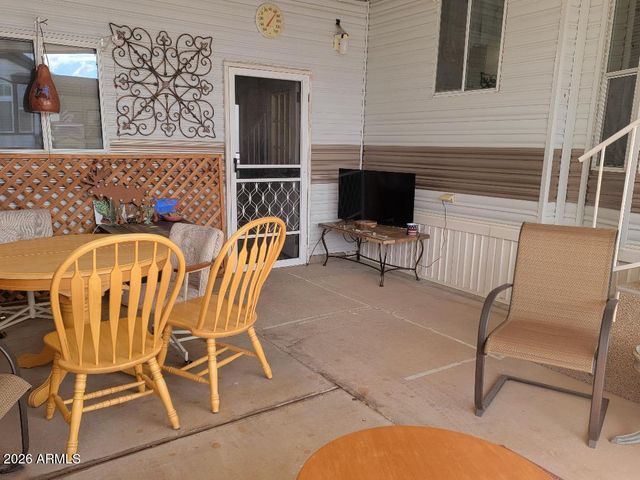 220 E MESQUITE Drive, Florence, AZ 85132