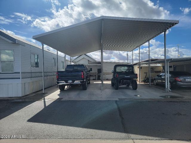 220 E MESQUITE Drive, Florence, AZ 85132