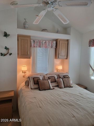 220 E MESQUITE Drive, Florence, AZ 85132