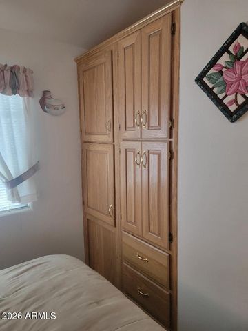 220 E MESQUITE Drive, Florence, AZ 85132