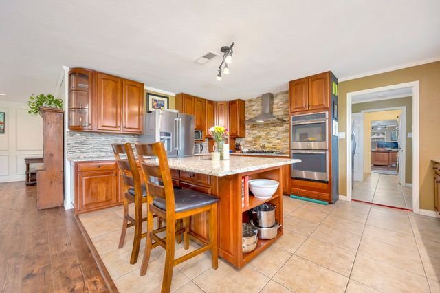 26 Rancho Drive N, Fort Worth, TX 76244