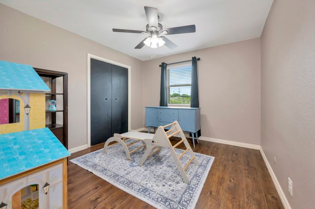 26 Rancho Drive N, Fort Worth, TX 76244