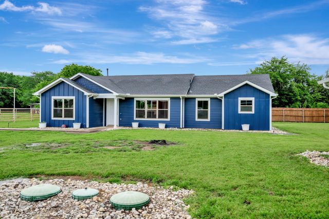 26 Rancho Drive N, Fort Worth, TX 76244