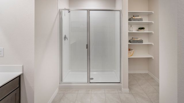 3304 Charleston Drive, Ennis, TX 75119