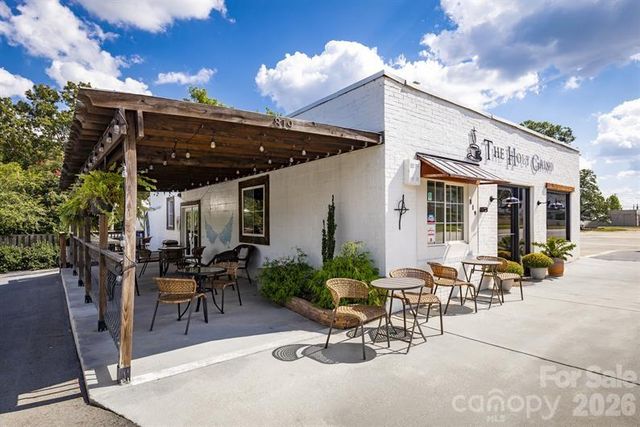 1348 Elm Forest Lane, China Grove, NC 28023