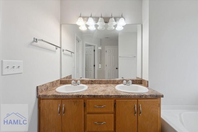 1226 Langston Lane, Hinesville, GA 31313