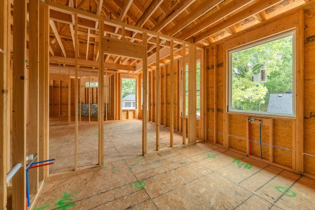 1868 S 13th Street, Ozark, MO 65721