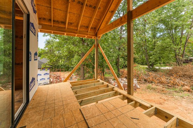 1868 S 13th Street, Ozark, MO 65721