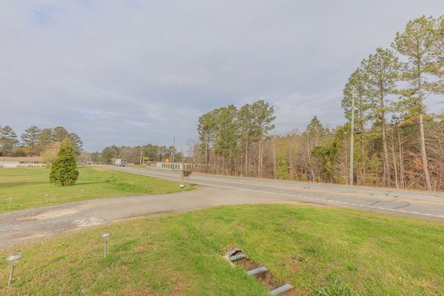 1769 Tunnel Hill Varnell Road, Tunnel Hill, GA 30755