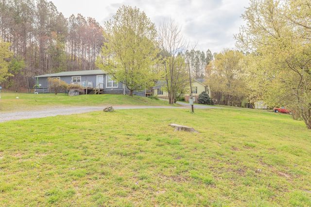 1769 Tunnel Hill Varnell Road, Tunnel Hill, GA 30755