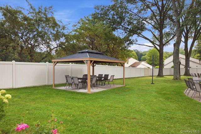 184 Long Hill Drive A, Yorktown Heights, NY 10598