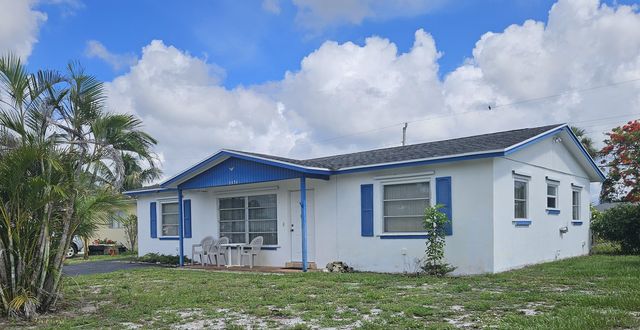 5531 S 37th Street, Greenacres, FL 33463